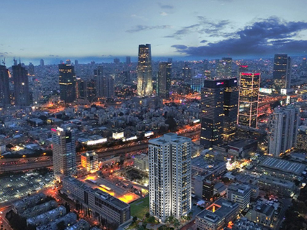 Experiences throughout Tel Aviv, fragrances, markets, tours, food, nightlife shopping and hotels tailored to each person and according to his personal choice